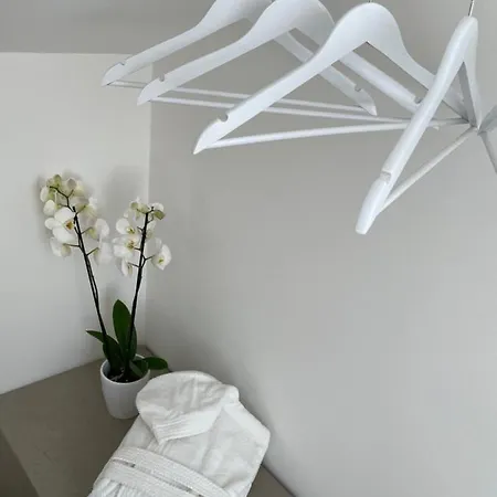 Queen Luxury Sanificato Ozono Apartment *