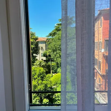 Queen Luxury Sanificato Ozono Verona